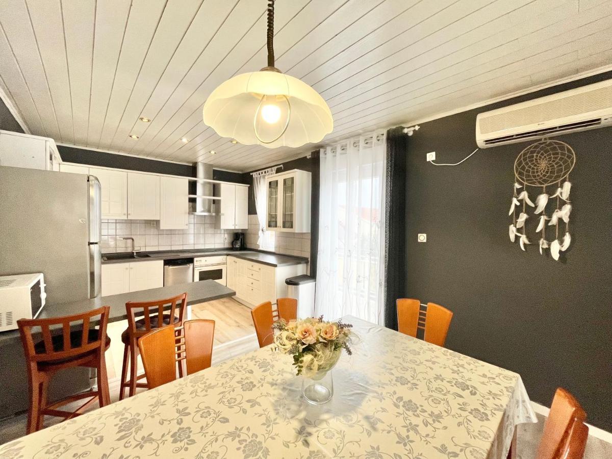 Apartments Rino Vodice Kültér fotó