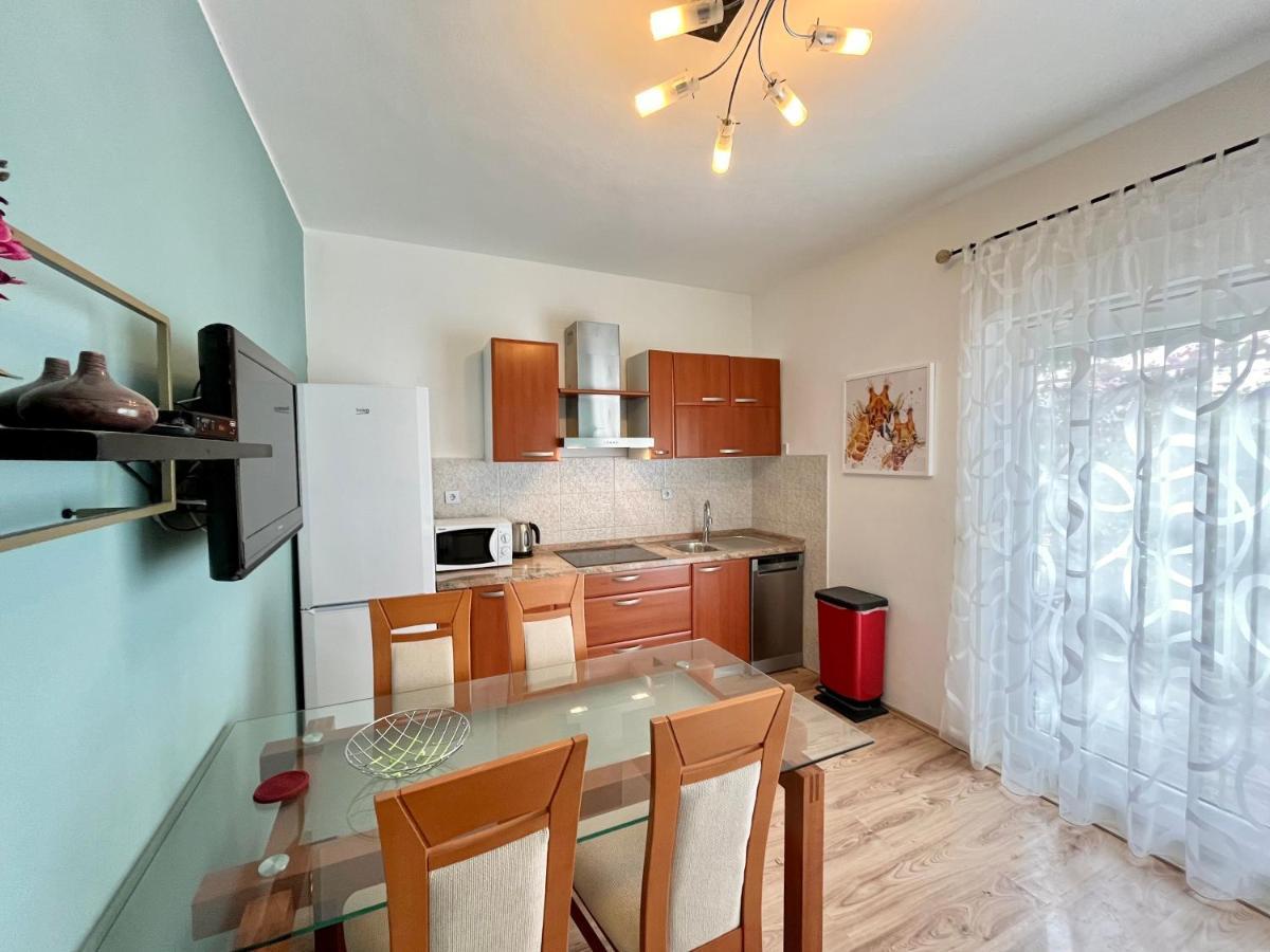 Apartments Rino Vodice Kültér fotó