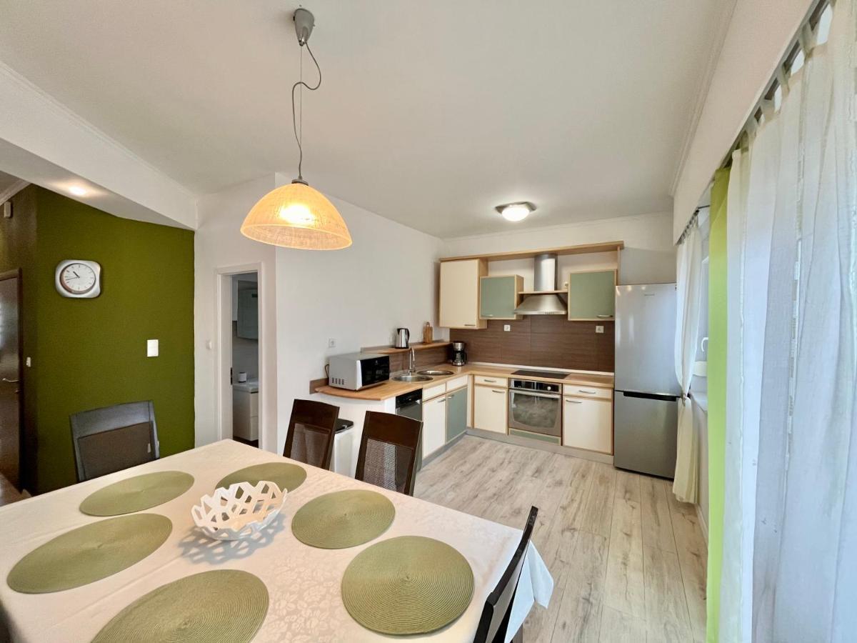 Apartments Rino Vodice Kültér fotó